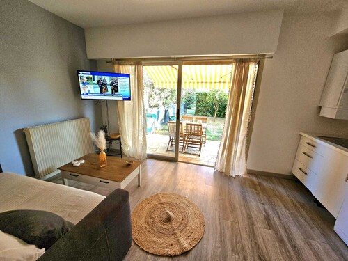 Studio en rez de Jardin