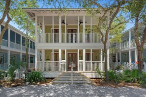 Exterior - Pet-Friendly Cottage in Seaside, FL! Great Location + 2 Adult Bikes! (Santa Rosa Beach)