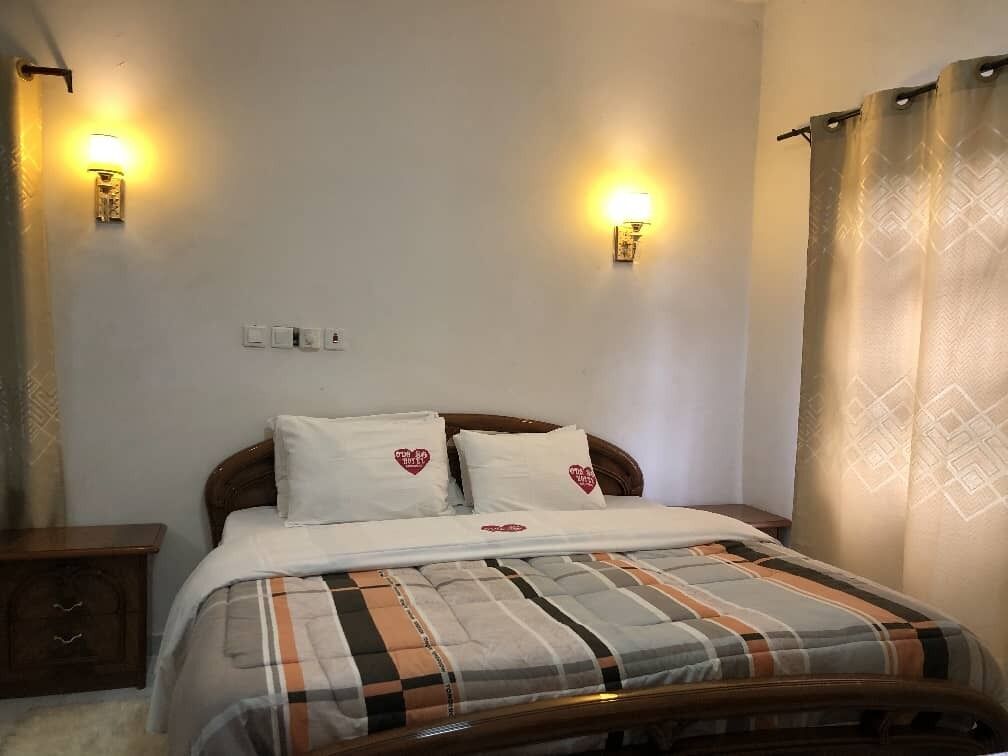 1 habitación, edredón, camas con pillow-top y escritorio 