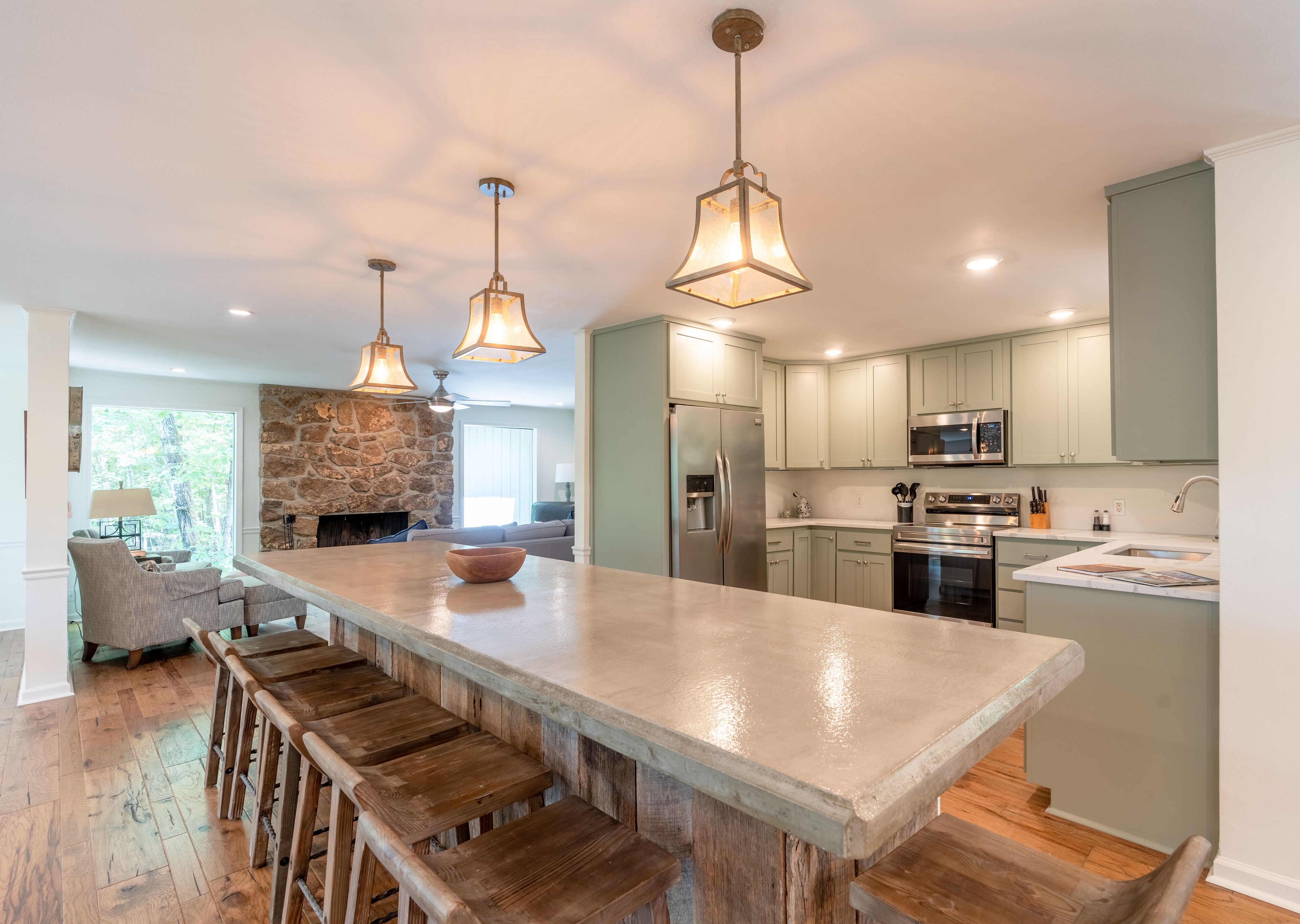 Refrigerador, microondas, horno, placa de cocina