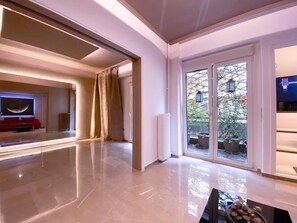 Apartment, Multiple Beds | Interior - High Standards Apartment Downtown Athina (Athens)