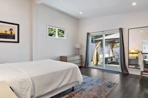 4 Schlafzimmer, Bügeleisen/Bügelbrett, WLAN, Bettwäsche
