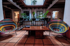Bar lounge