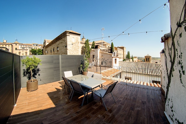 Deluxe Apartment | Terrace/patio