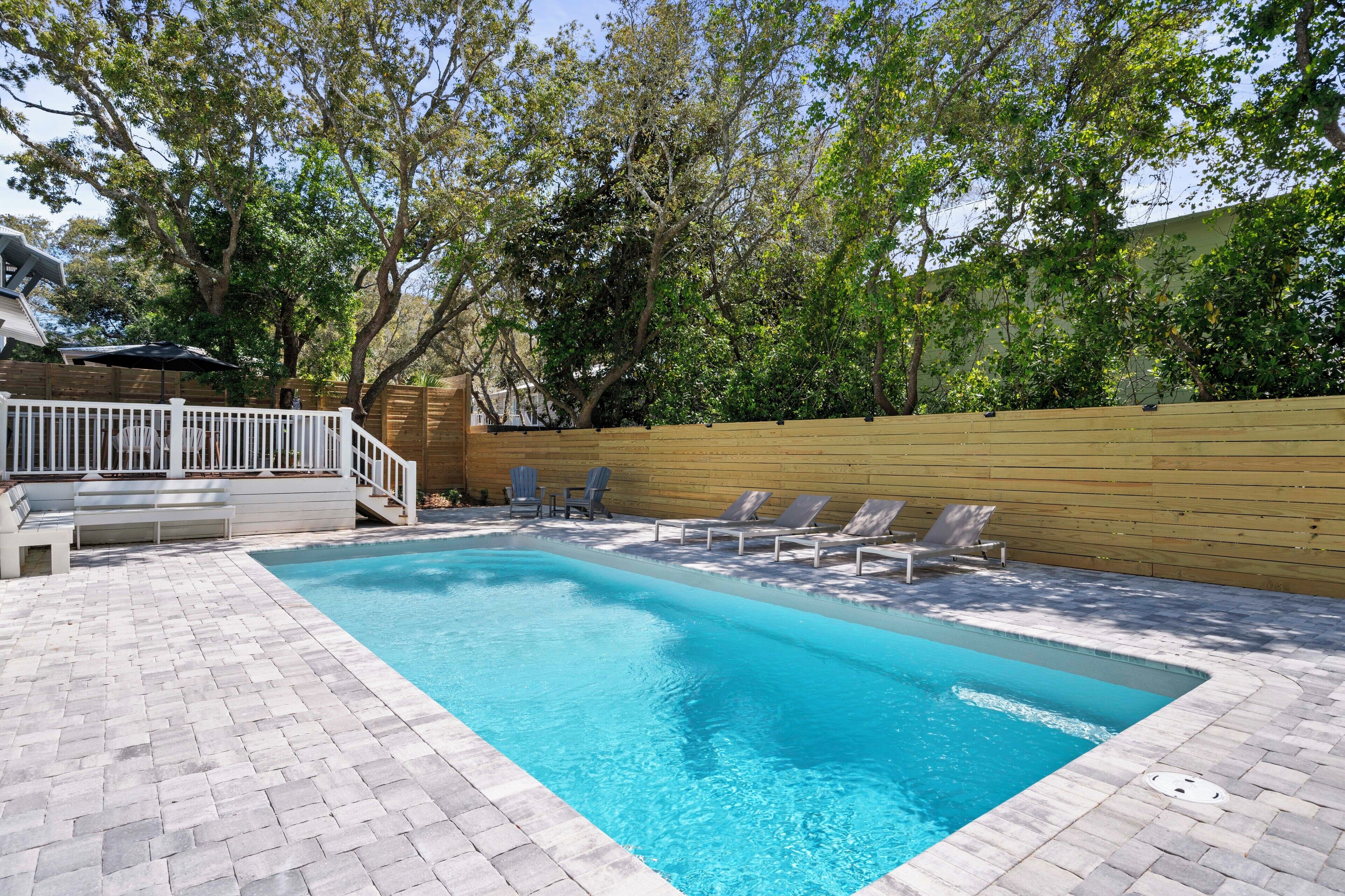 Dune Allen, HUGE Private Pool, Golf Cart & Bikes