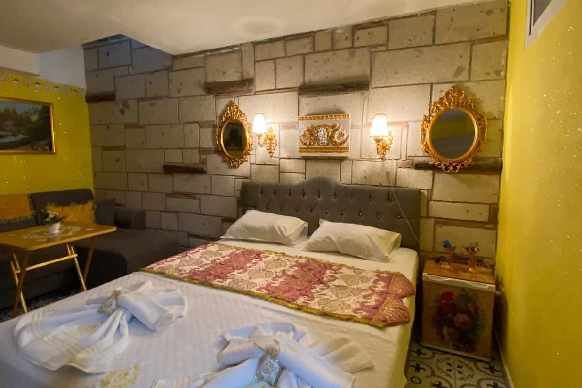 Economy Triple Room, No Windows, Ground Floor