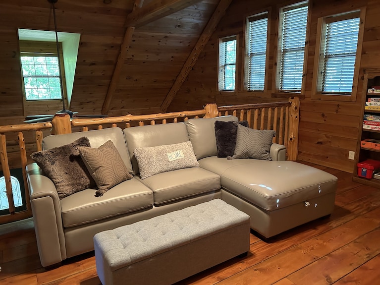 Comfy Rustic Cabin 1-2 Miles From Lake Texoma Is Ready And Fully Stocked For 8+! - Lake Texoma
