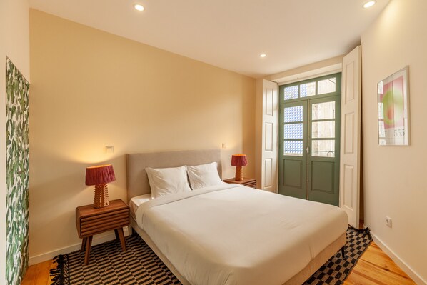 3 chambres, fer et planche à repasser, Wi-Fi gratuit, draps fournis