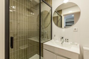 Nicht klassifiziertes Bild, 2 von 21, Schaltfläche