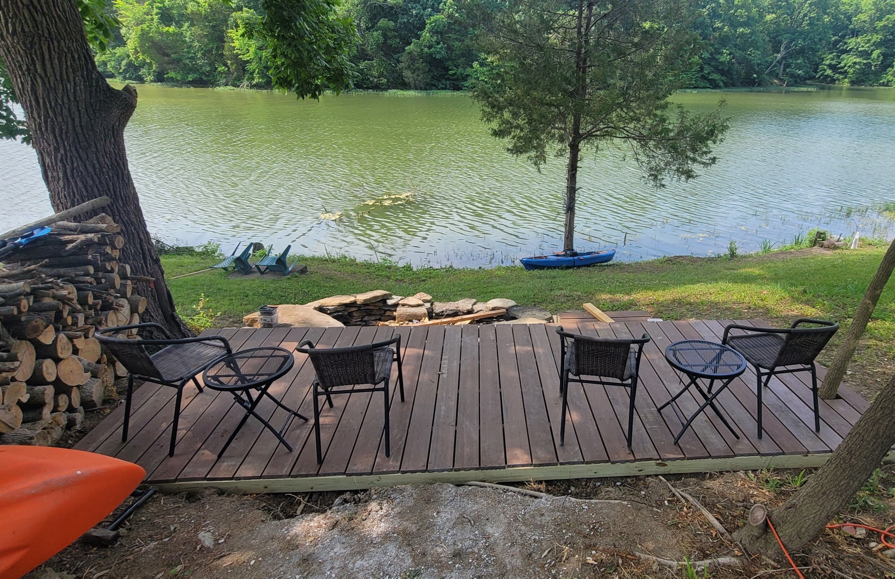 Waterfront Home Located near Ark, Reds and Bengals. Newly Renovated. 
