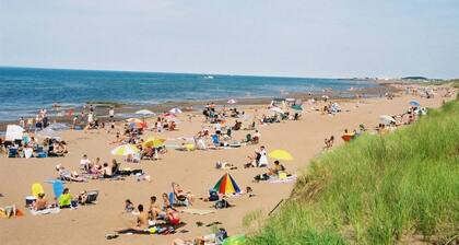 Seabreeze Chalet w/beach access