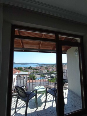 Basic Room | Balcony - Mithatpaşa (Istanbul)