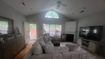 Smart TV, fireplace, computer monitors, printers