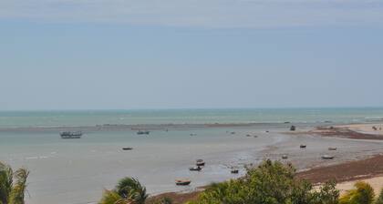 Casa Maia in the center of Icaraizinho - 4 min walk from the beach!