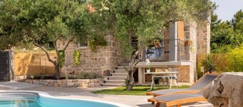 Vacation home Pacin by Interhome