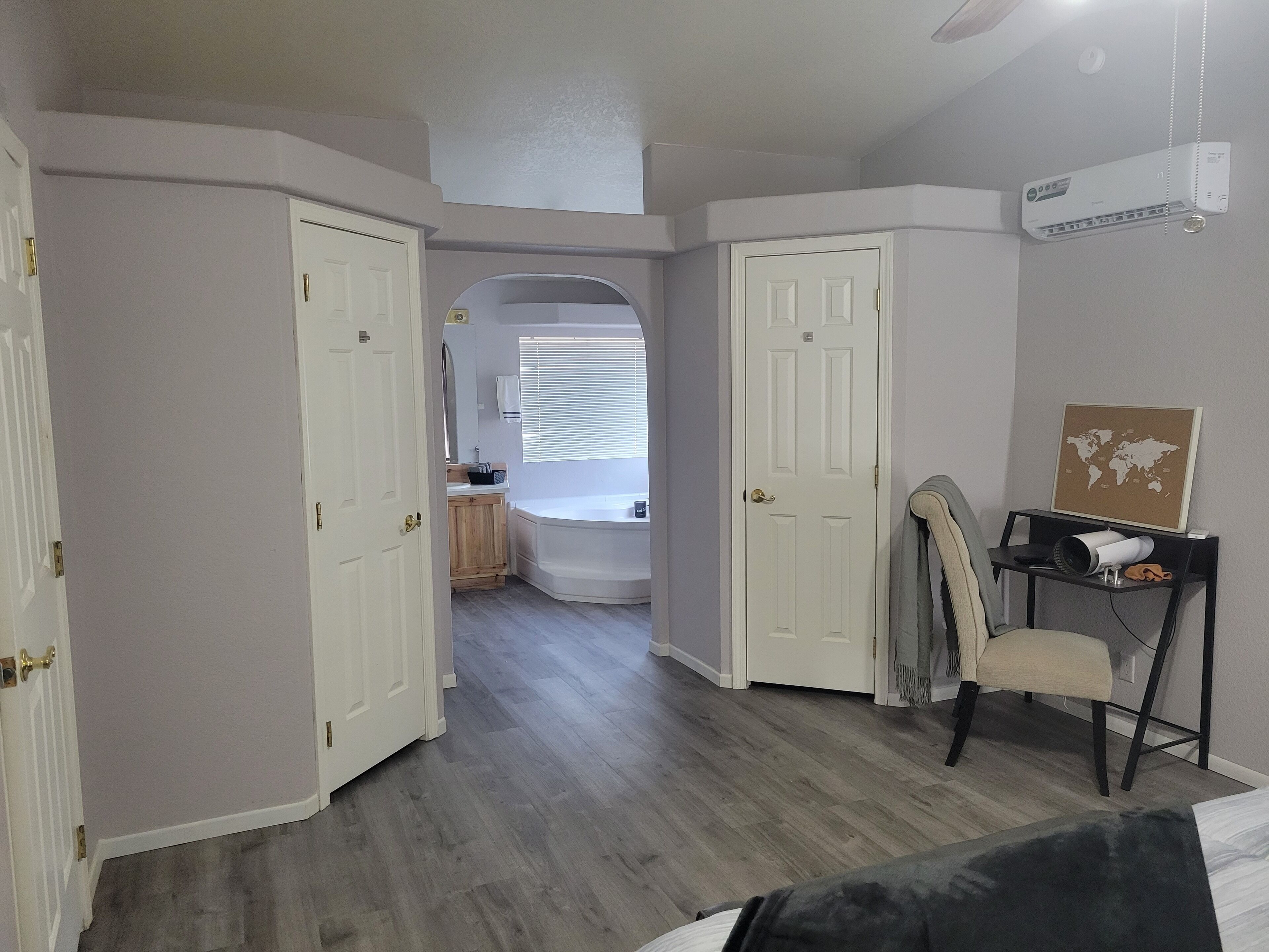 1 多间卧室、办公桌、熨斗/熨衣板、免费 WiFi