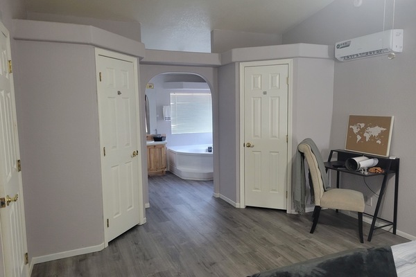 1 camera, una scrivania, ferro/asse da stiro, Wi-Fi gratuito