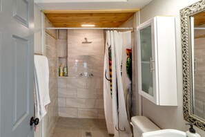 Hair dryer, towels