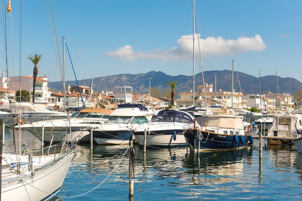 Puerto deportivo