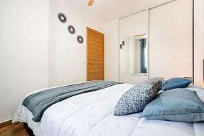 1 bedroom, iron/ironing board, free WiFi, bed sheets