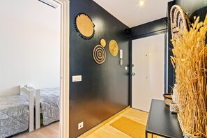 2 sovrum, strykjärn/strykbräda, gratis wi-fi och sängkläder