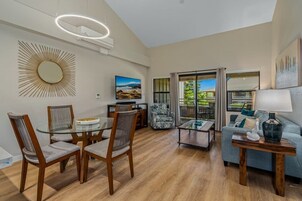 Luxury Condo | Garden view