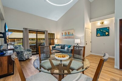 Modern & Tropical Oceanside Vistas