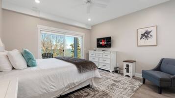 Individually decorated, individually furnished, iron/ironing board