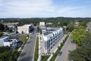 Aerial view - 539 Bay Street Traverse City (Traverse City)