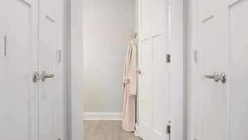 Trang trí khác biệt, trang bị nội thất với thiết kế riêng biệt