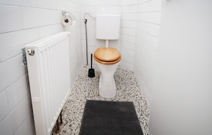 Baignoire, sèche-cheveux