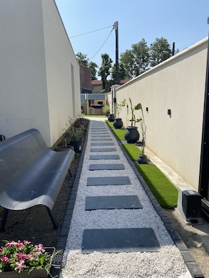 Property grounds - Maison villa moderne piscine Avignon (Avignon)