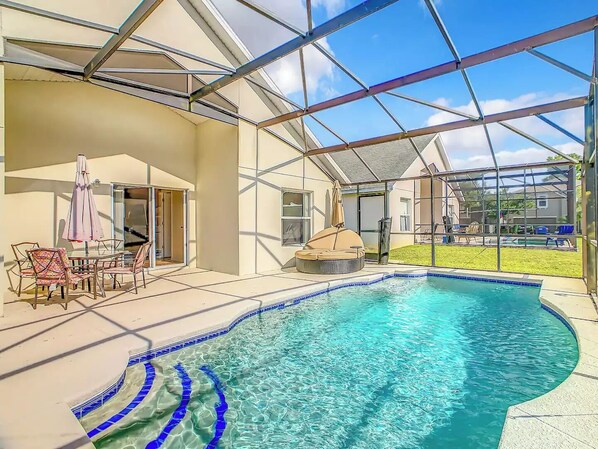 Außenpool, beheizter Pool