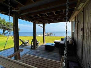 Terrace/patio - Boondocks Paradise | Waterfront (Manns Harbor)