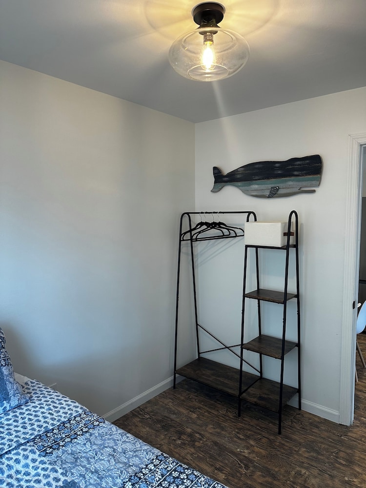 Beach cottage two blocks from the beach Manasquan Vrbo