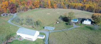 Come to my home Farmhouse.  4 bedrooms, WiFi, AC in  McConnellsburg, Pa.  