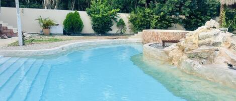 Piscine extérieure