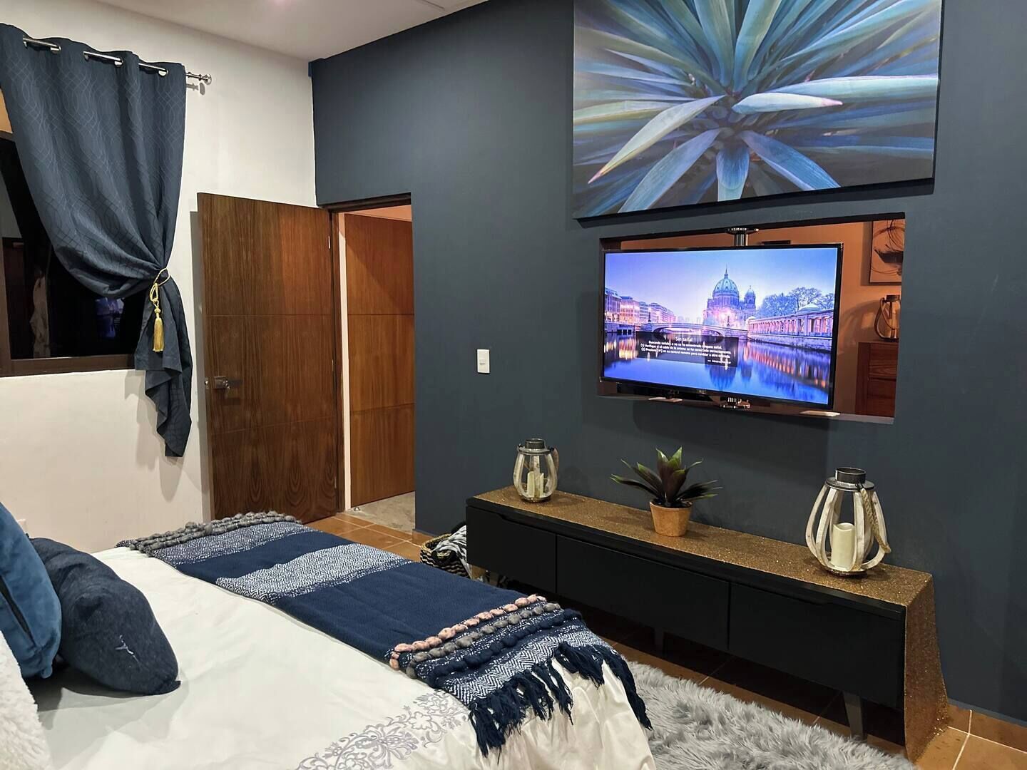 1 slaapkamer, een bureau, een strijkplank/strijkijzer, gratis wifi