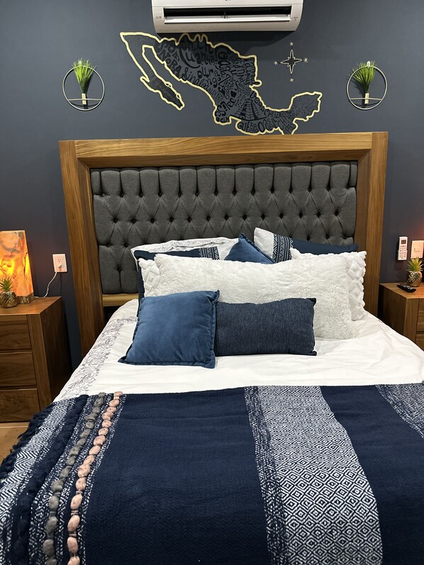 1 bedroom, desk, iron/ironing board, free WiFi