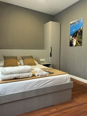 Frette Italian sheets, premium bedding, memory foam beds, minibar - Gokotta Suite Hotel (Istanbul)