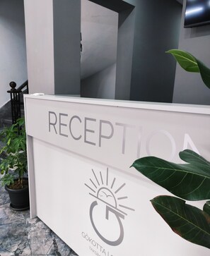 Reception - Gokotta Suite Hotel (Istanbul)