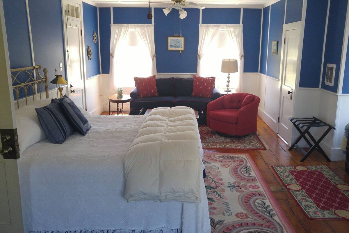 Room, 1 King Bed with Sofa bed, Balcony, Ocean View