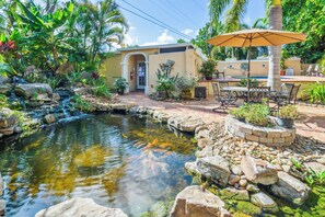 Courtyard - Banyan House Vacation Rentals (Venice)