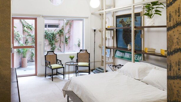 Eenvoudig appartement | Een strijkplank/strijkijzer, gratis wifi, individueel gedecoreerd