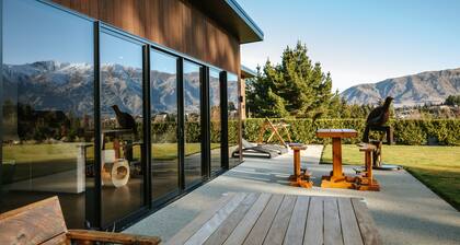 Mt Roy Terrace - Art House