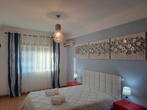 3 dormitorios, tabla de planchar con plancha, wifi gratis y ropa de cama