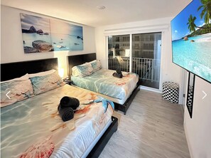Comfort Townhome | 4 bedrooms, premium bedding, down duvets, Tempur-Pedic beds