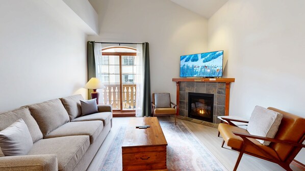 TV, fireplace, DVD player