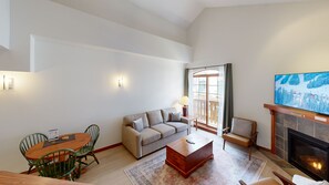 TV, fireplace, DVD player