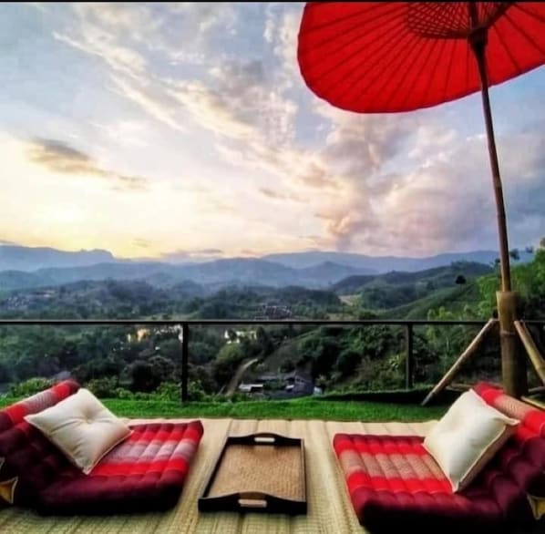 ジュニア ルーム | リビング エリア